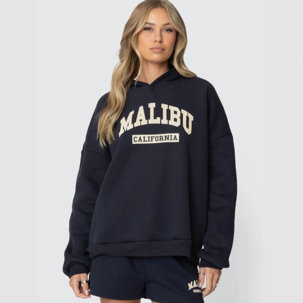 Edikted Navy 'Malibu California' Pullover Hoodie